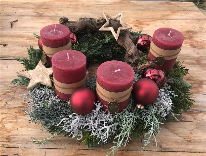 Adventskranz „Sternenzauber“ Ø 40 cm – aus echten Tannen- & Naturzweigen