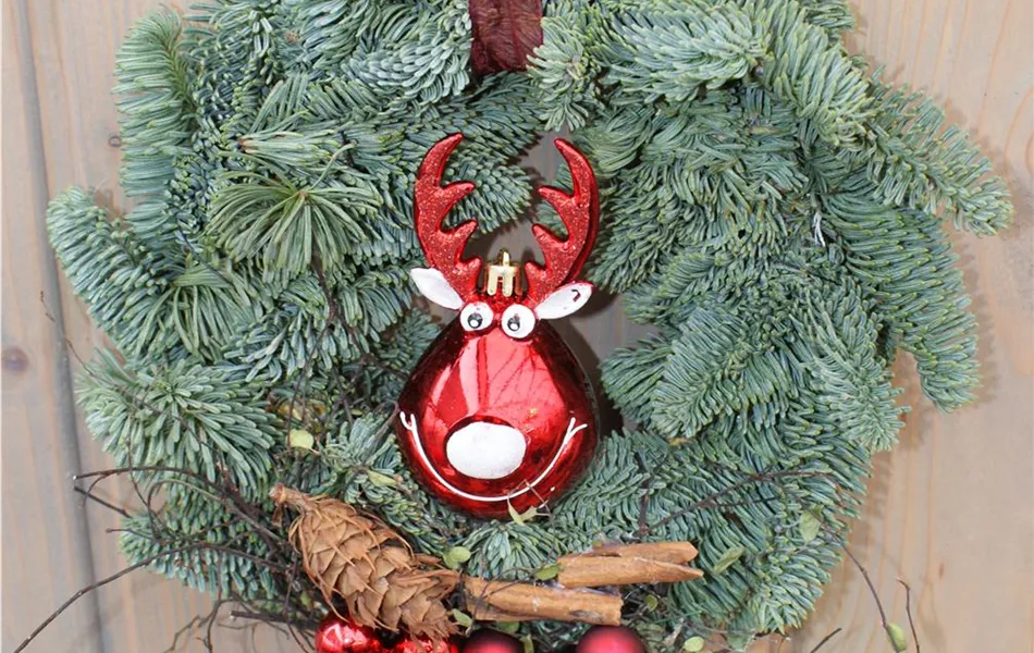 Winterlicher Türkranz oder Wandkranz "red nose"
