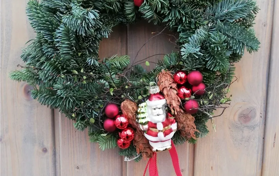 Winterlicher Türkranz oder Wandkranz "Noel"