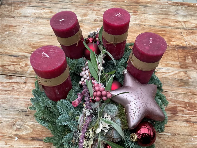 Adventskranz Weihnachtsstern aus echten Zweigen